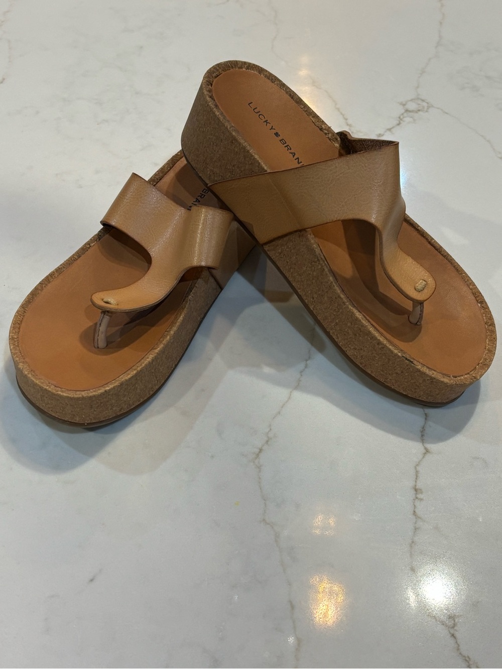 Lucky Brand Women's Tan Cork Platform Toe-Post Sandals